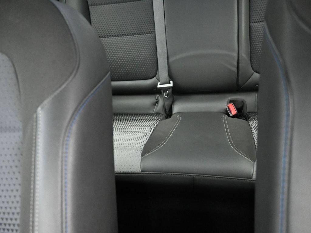 Used 2024 Chevrolet Trax LT FWD image 12