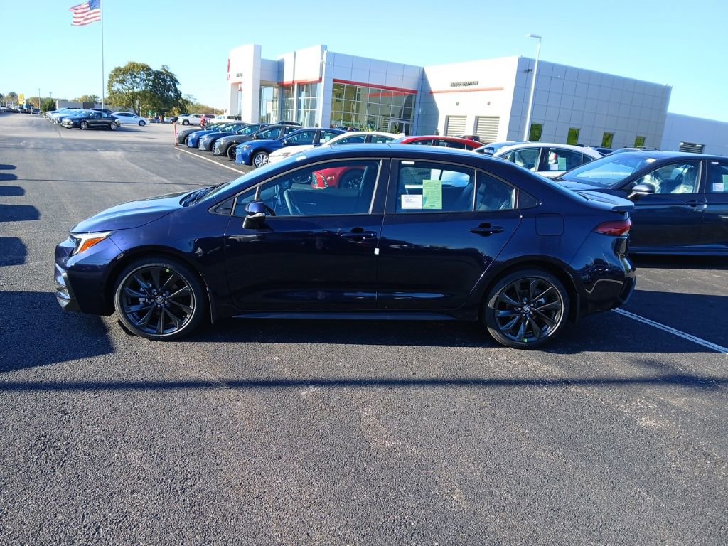 New 2026 Toyota Corolla XSE image 3