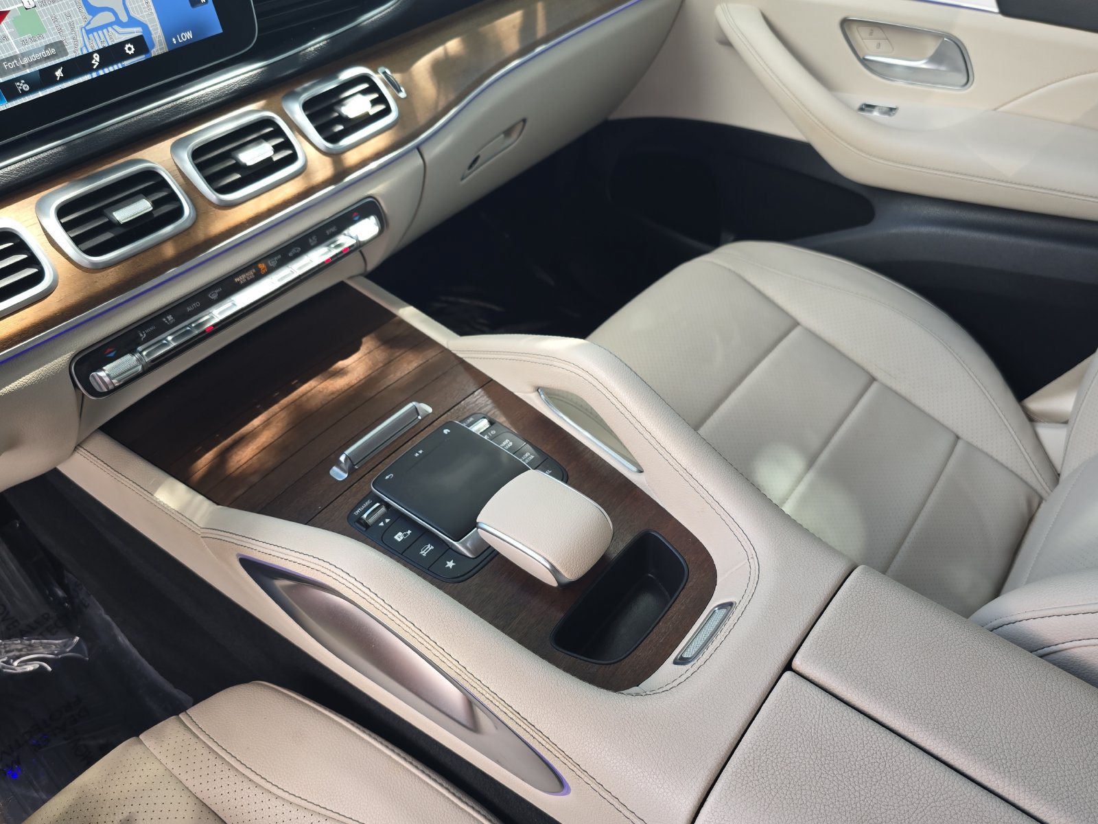 Used 2021 Mercedes-Benz GLE 350 image 30