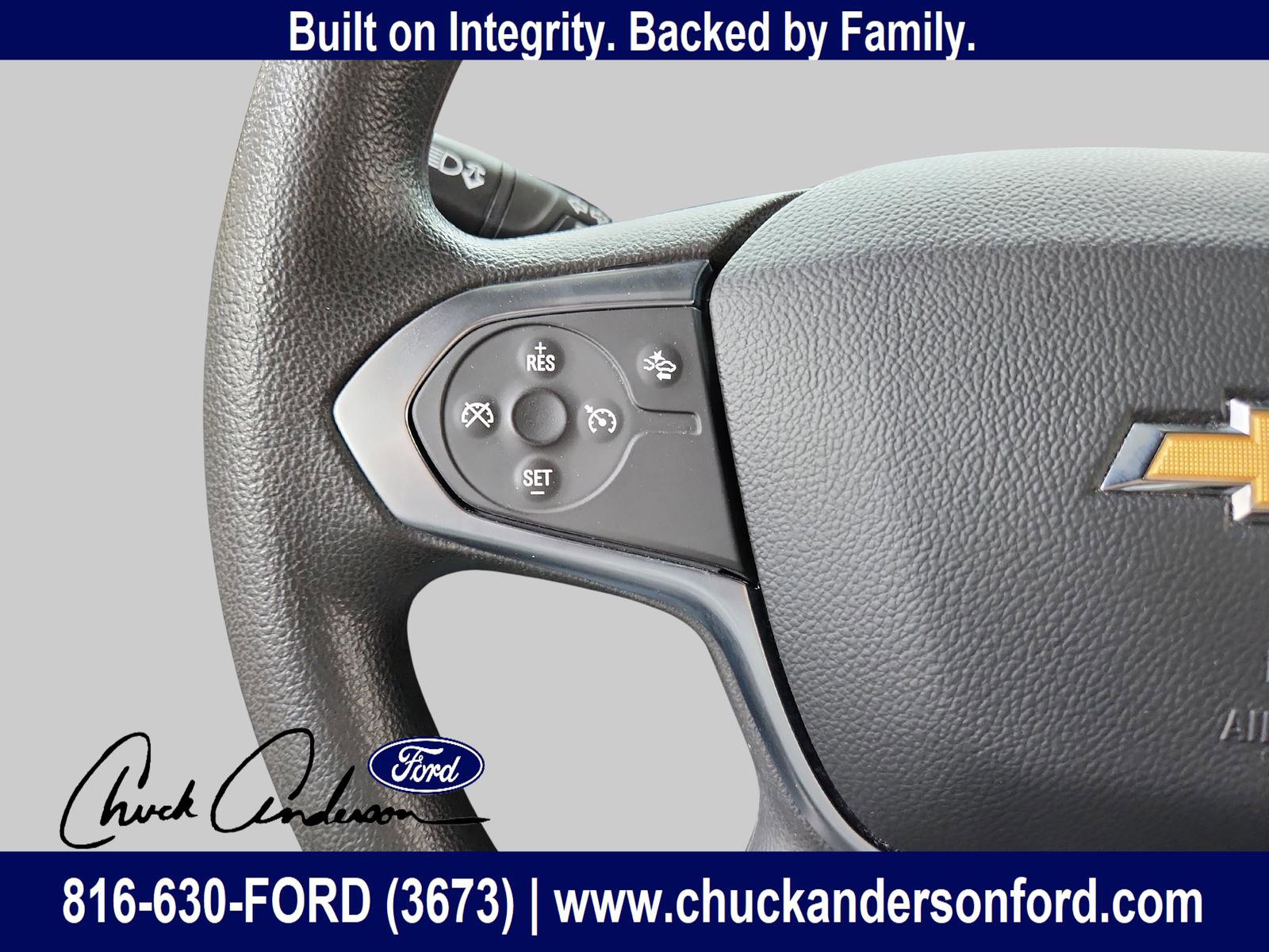 Used 2023 Chevrolet Traverse LS image 24