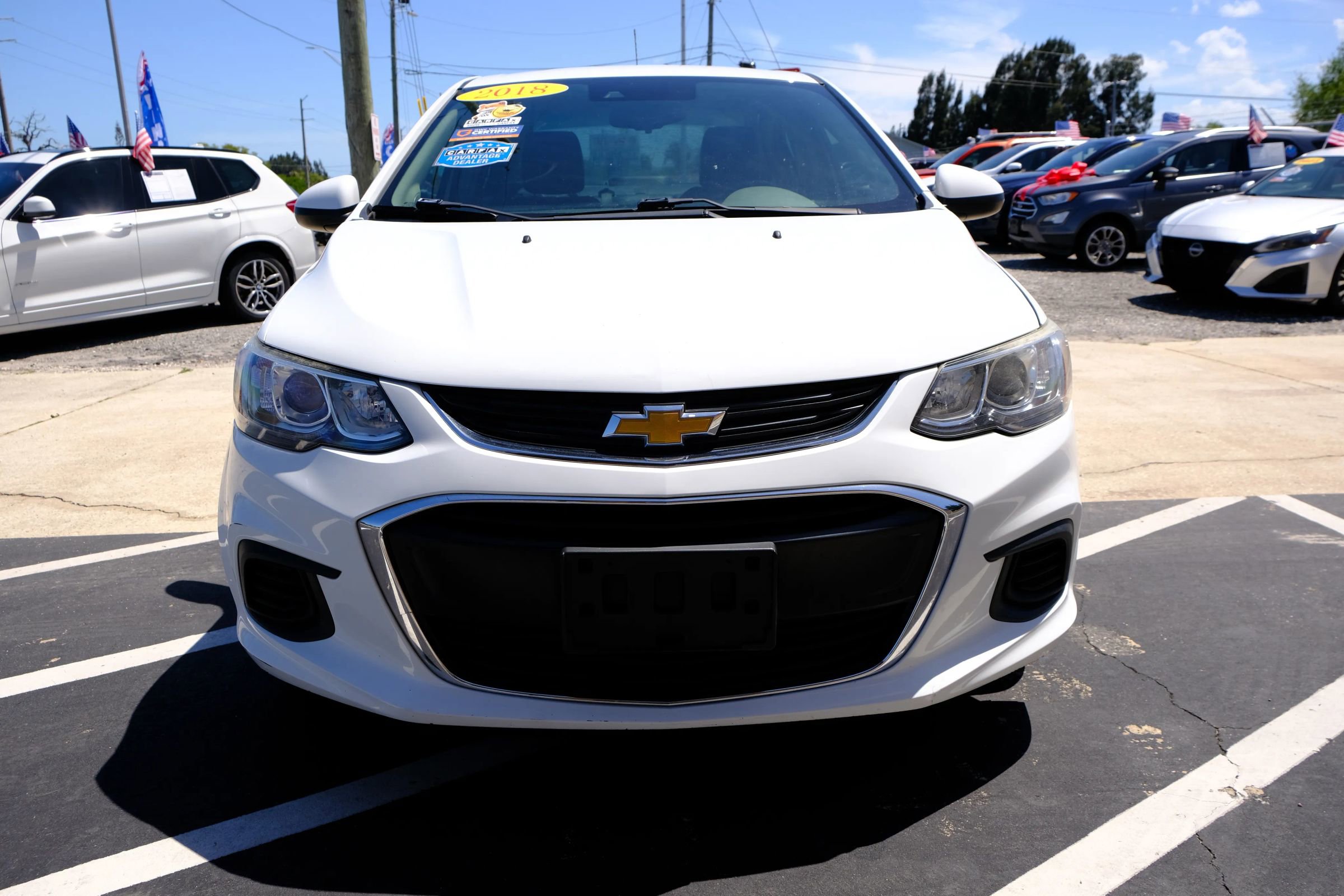 Used 2018 Chevrolet Sonic Premier w/ Driver Confidence Package FWD image 9