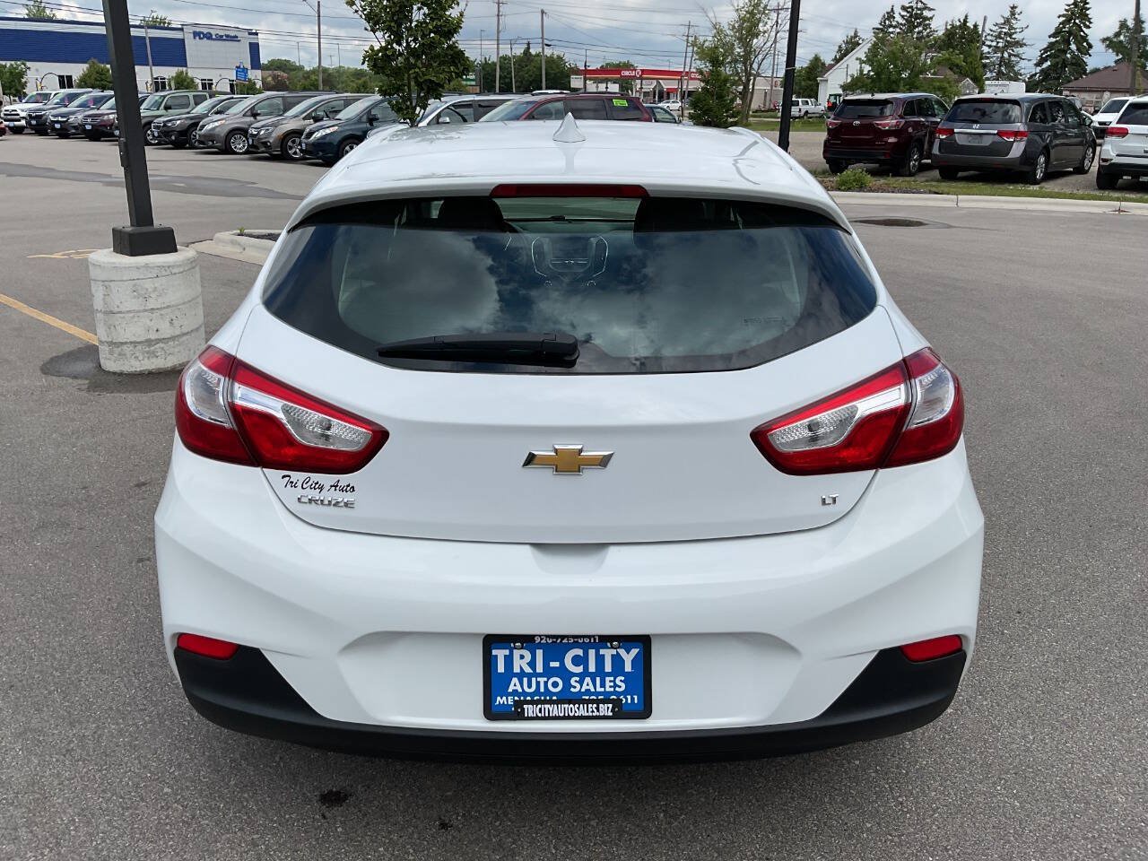 Used 2017 Chevrolet Cruze LT w/ Convenience Package FWD image 6