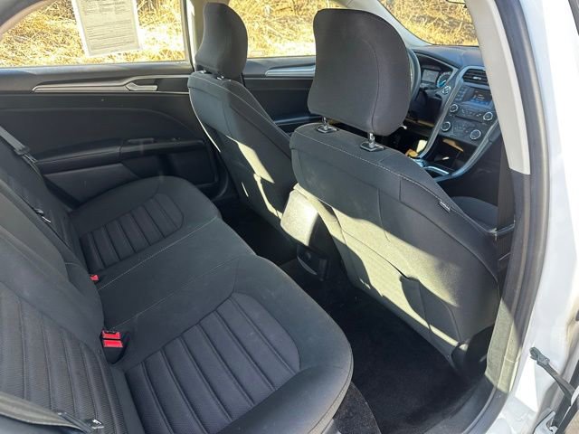 Used 2018 Ford Fusion SE image 22
