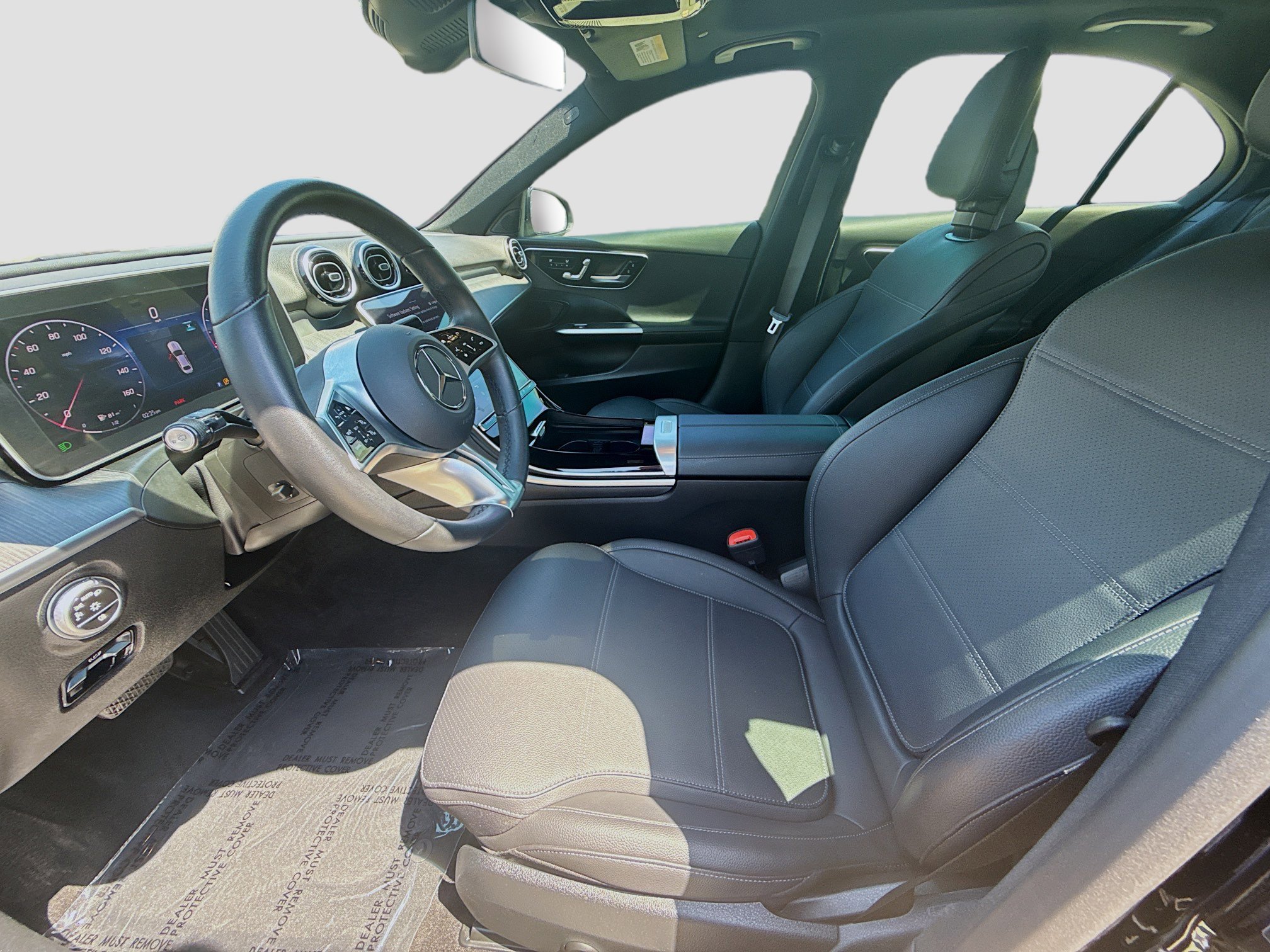 Used 2025 Mercedes-Benz C 300 Sedan image 16