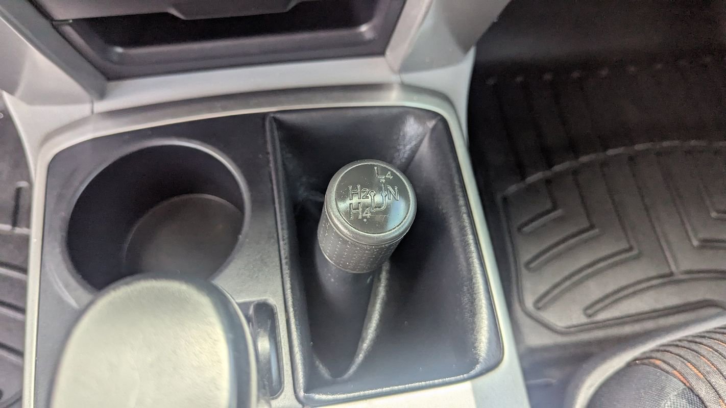 Used 2010 Toyota 4Runner SR5 image 12