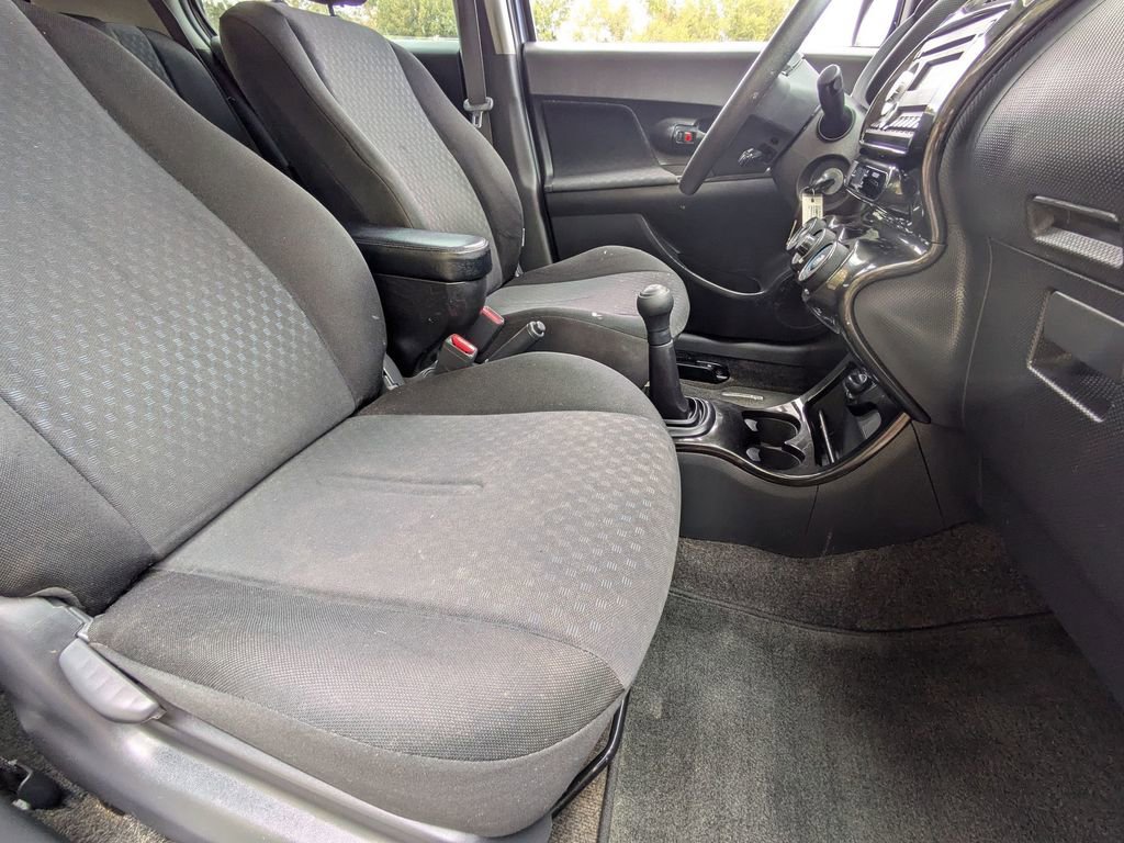 Used 2010 Scion xD image 28