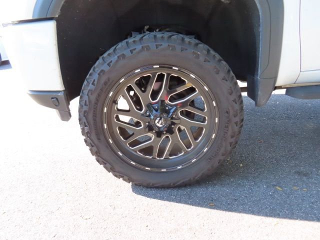 Used 2021 GMC Sierra 2500 AT4 w/ AT4 Premium Plus Package image 14