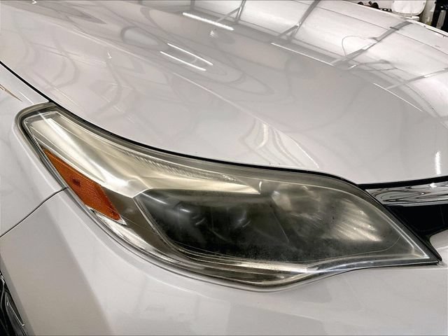 Used 2017 Toyota Avalon XLE Premium w/ All Weather Liner Package FWD image 27