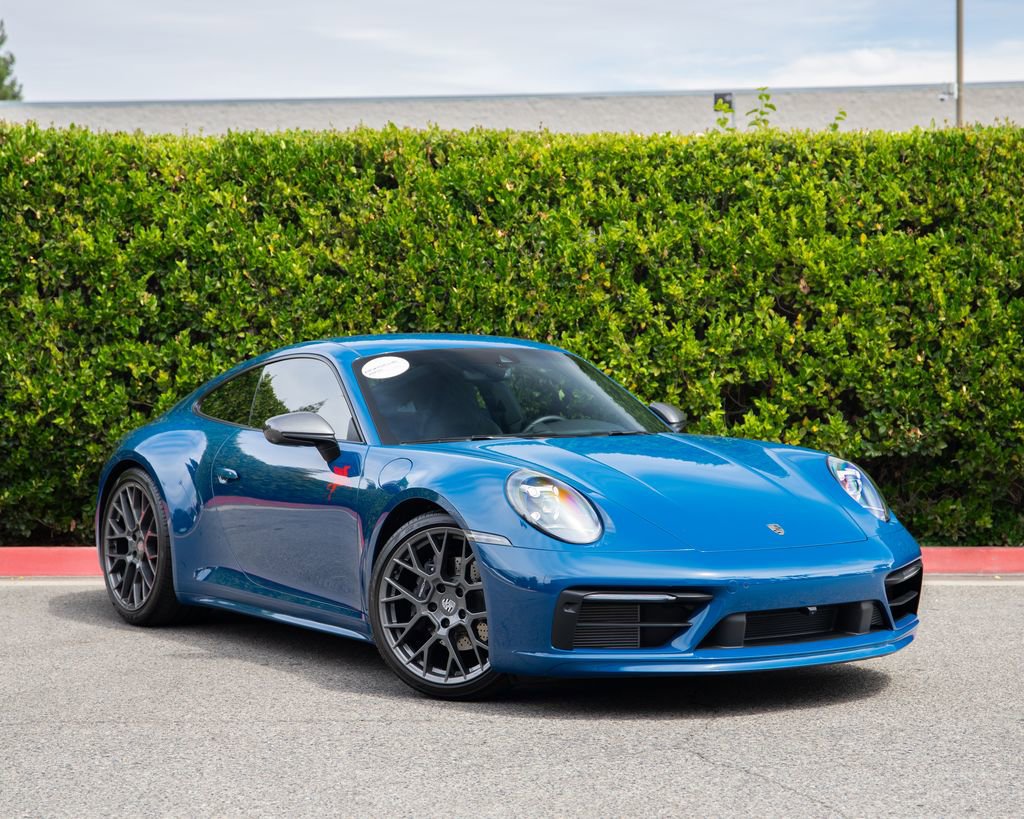 Certified 2024 Porsche 911 Carrera T RWD image 11