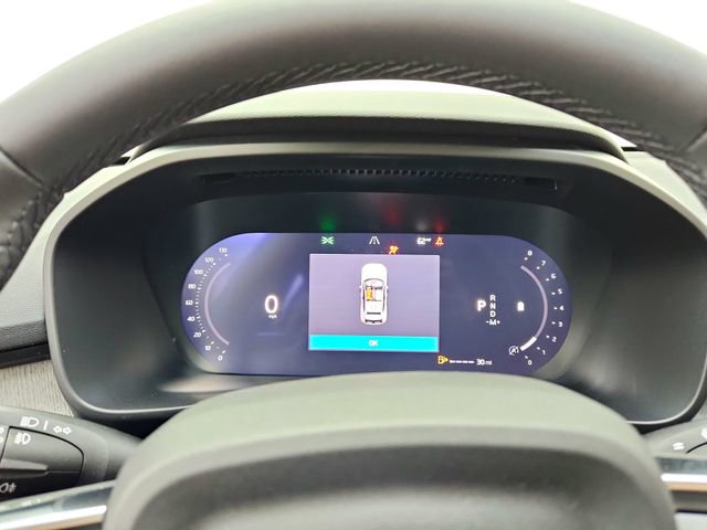 New 2026 Volvo XC40 B5 Core w/ Climate Package image 23