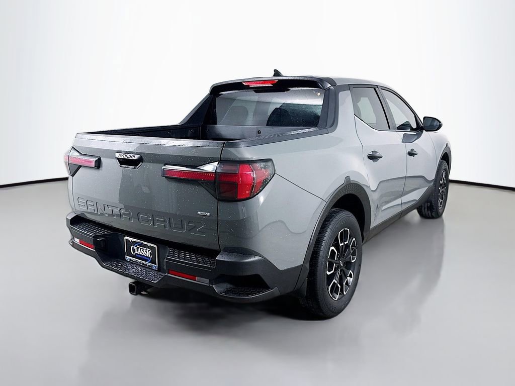 Used 2023 Hyundai Santa Cruz SE image 7