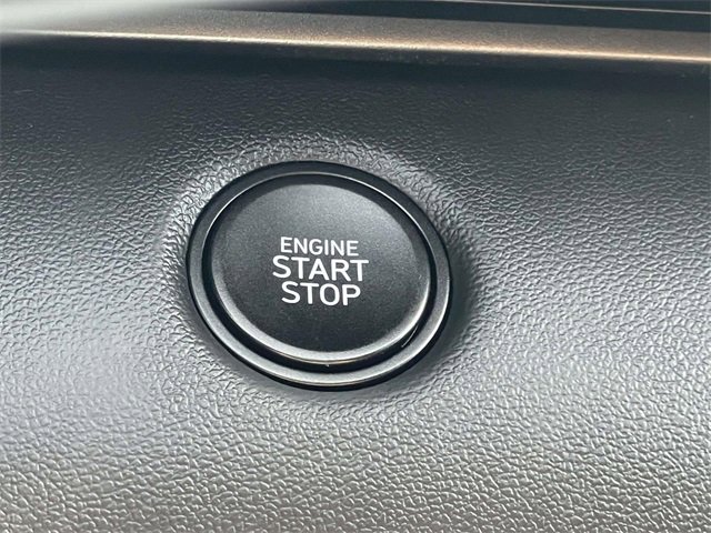 Certified 2025 Hyundai Elantra Sport image 19