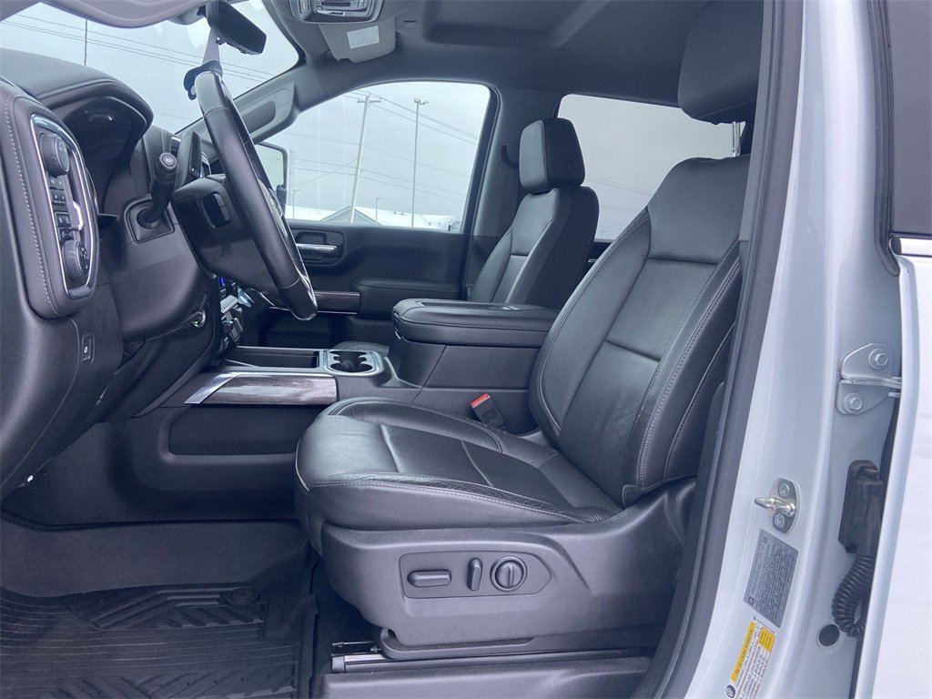 Used 2020 Chevrolet Silverado 3500 LTZ w/ LTZ Plus Package image 19