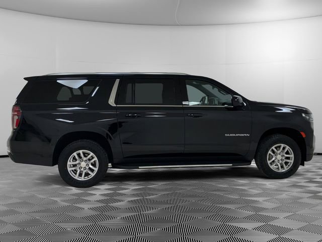 Certified 2024 Chevrolet Suburban LT AWD/4WD image 6