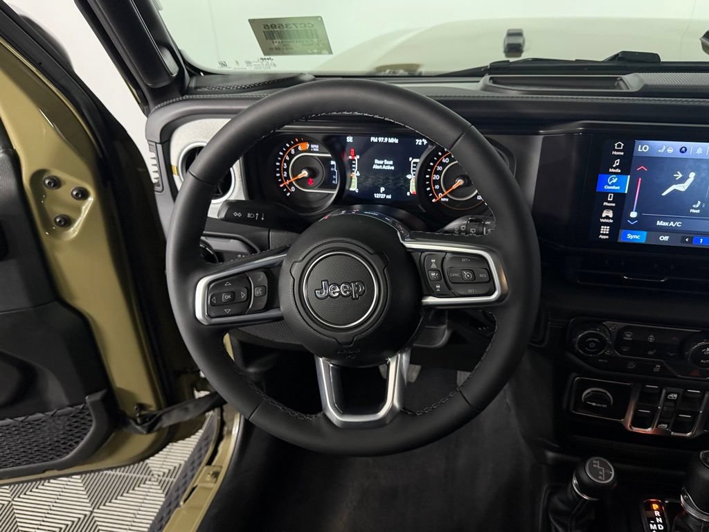 Certified 2026 Jeep Wrangler Unlimited Sahara AWD/4WD image 14