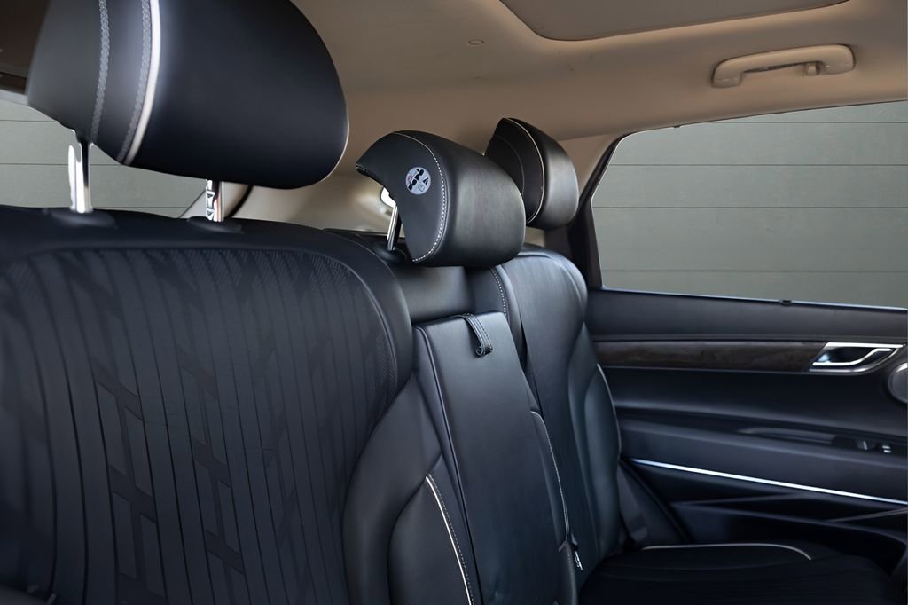 Used 2022 Genesis GV80 2.5T w/ Prestige Package 04 image 76