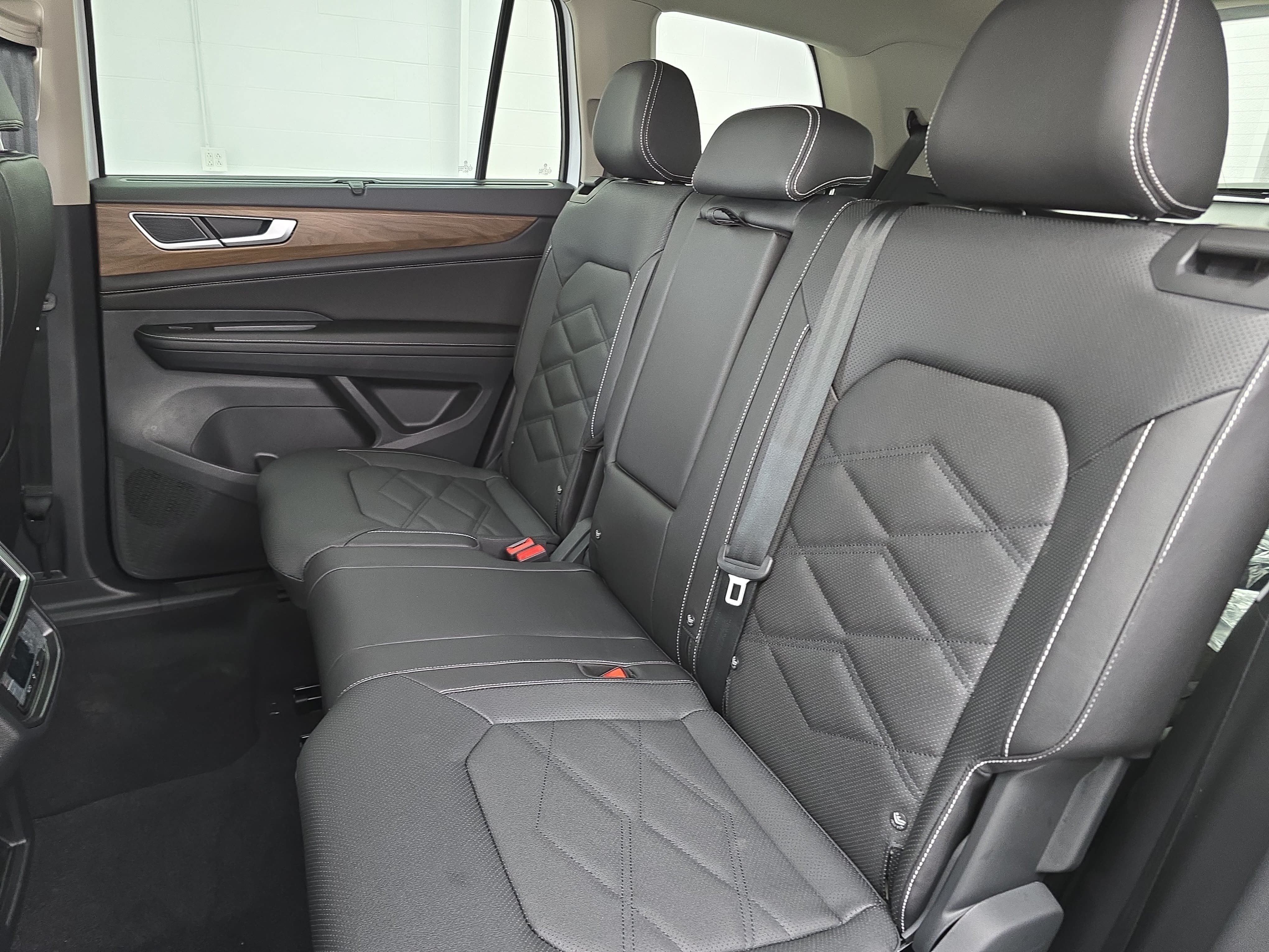 New 2026 Volkswagen Atlas SE AWD/4WD image 15