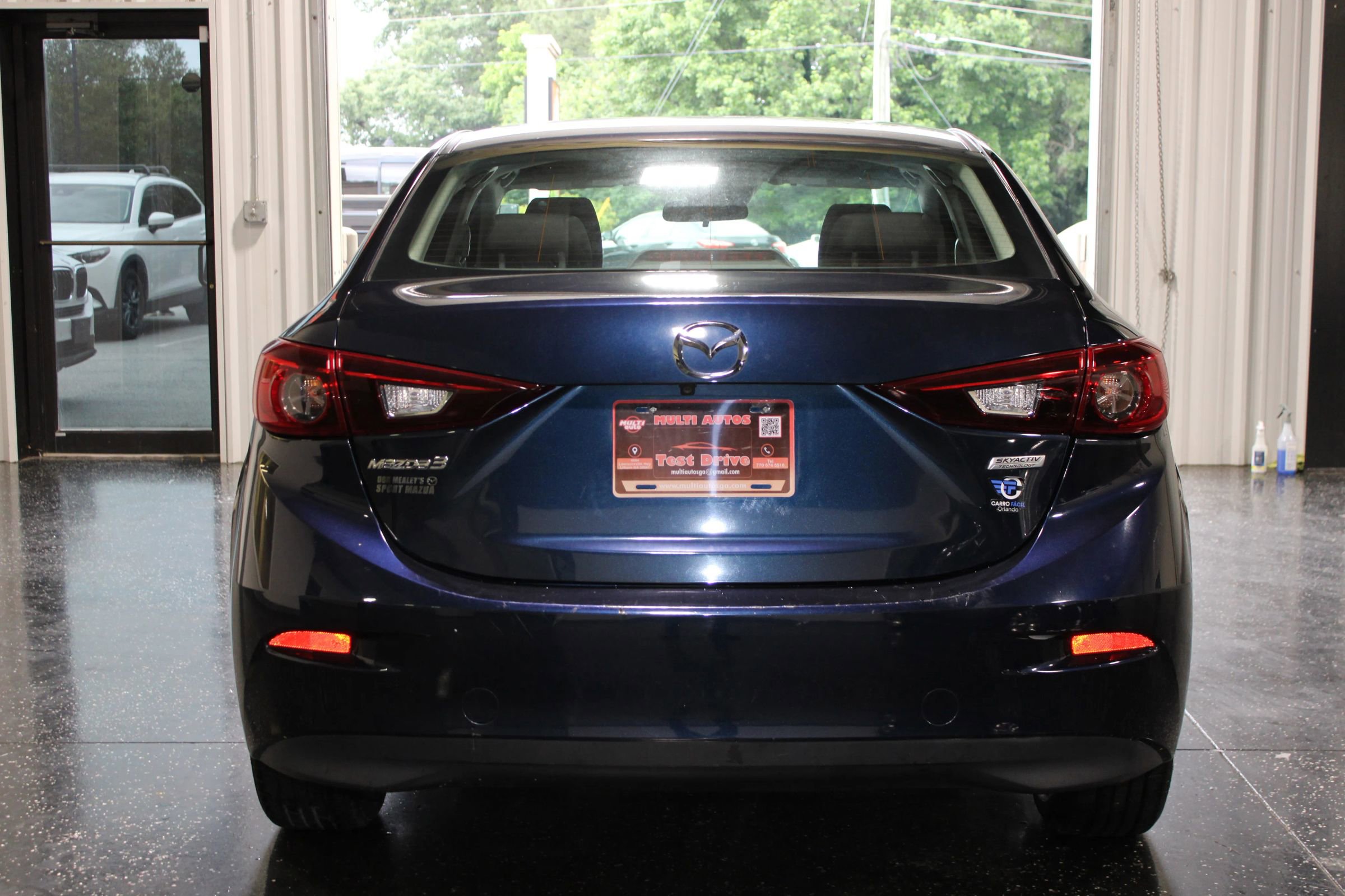 Used 2018 MAZDA MAZDA3 Sport w/ Preferred Equipment Package FWD image 5