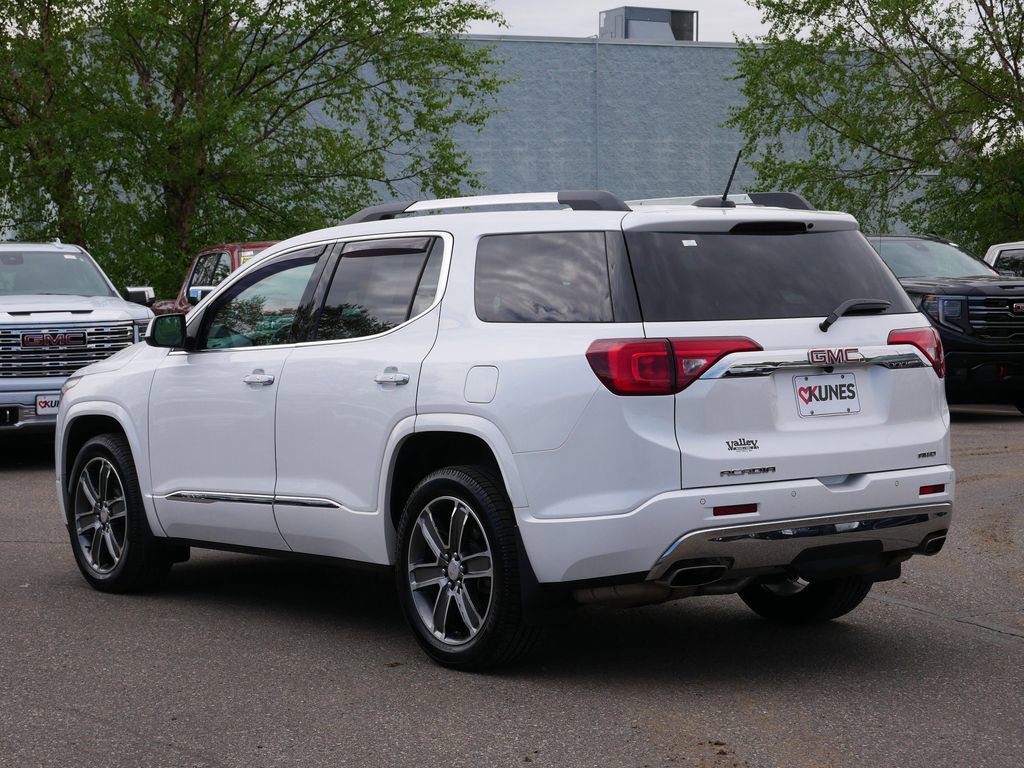Used 2019 GMC Acadia Denali w/ Technology Package AWD/4WD image 8