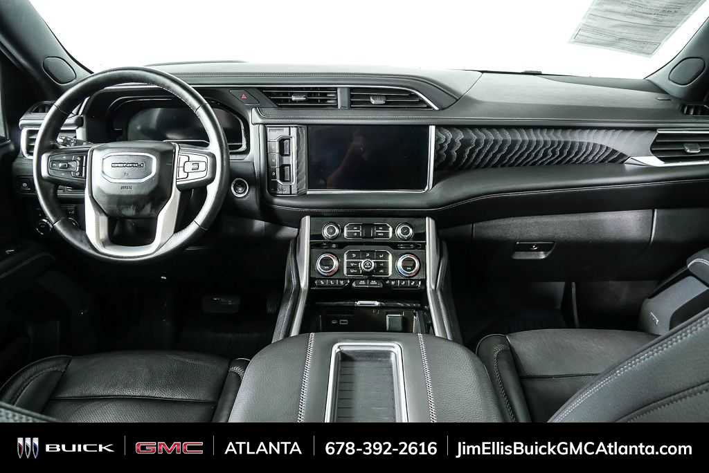Used 2024 GMC Yukon XL Denali image 22