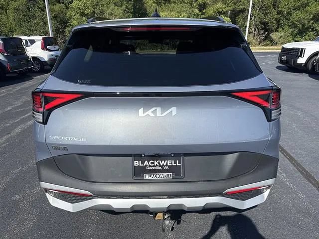 Certified 2025 Kia Sportage EX w/ Premium Package FWD image 6