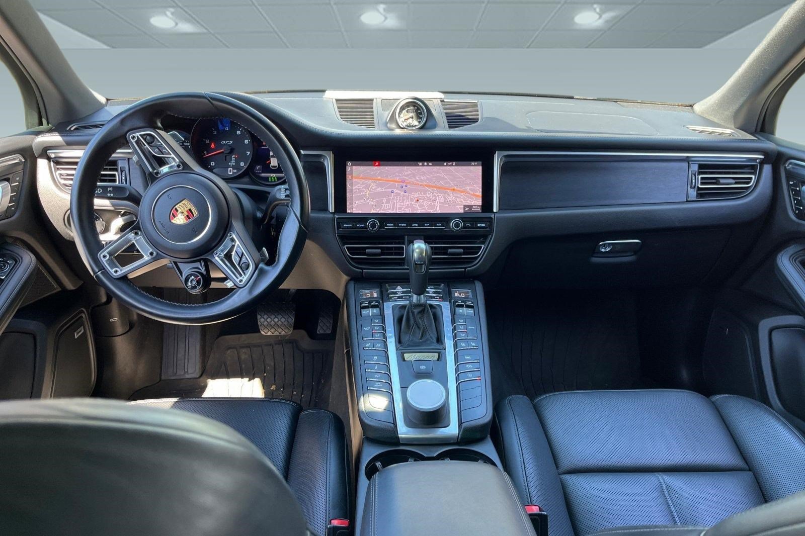Used 2021 Porsche Macan GTS AWD/4WD image 7