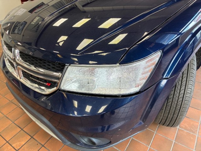 Used 2019 Dodge Journey SE w/ Connectivity Group FWD image 4