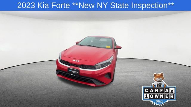 Used 2023 Kia Forte LXS image 3