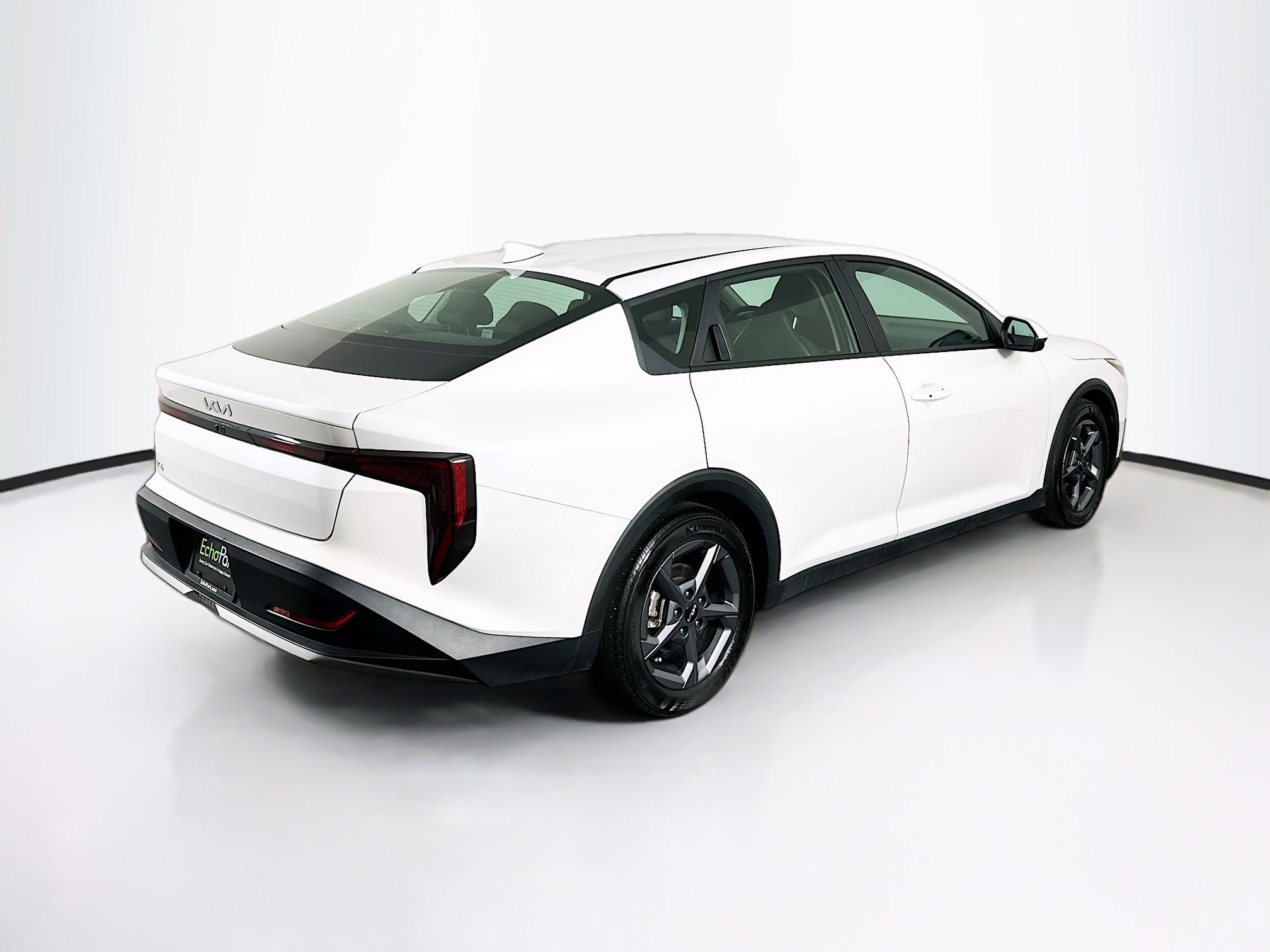 Used 2025 Kia K4 LXS image 9