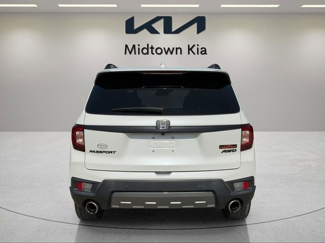 Used 2022 Honda Passport TrailSport image 4