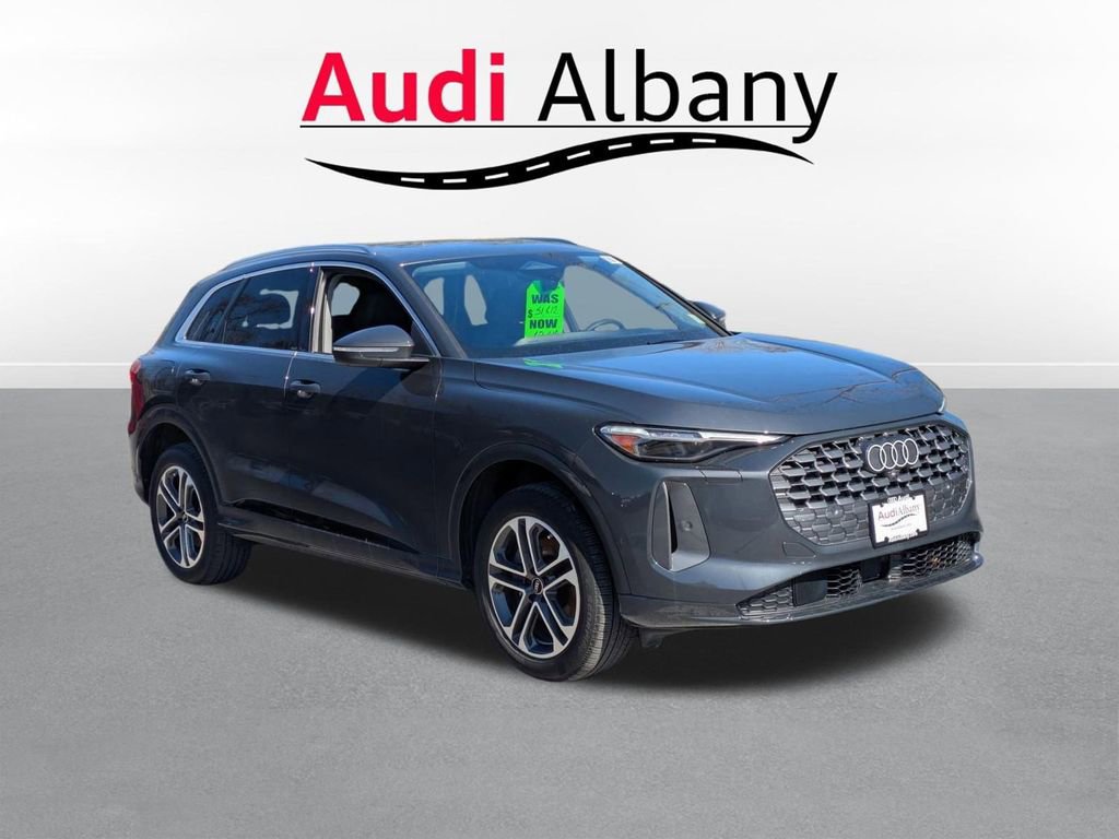 Certified 2025 Audi Q5 Premium Plus w/ Premium Plus image 6