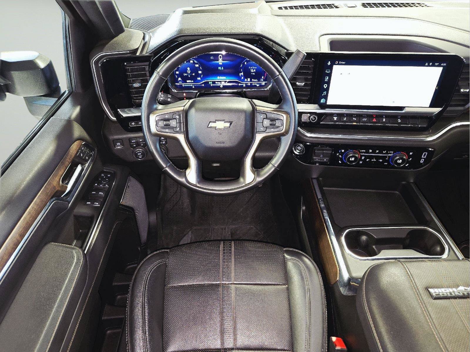 Used 2024 Chevrolet Silverado 3500 High Country w/ Technology Package AWD/4WD image 52