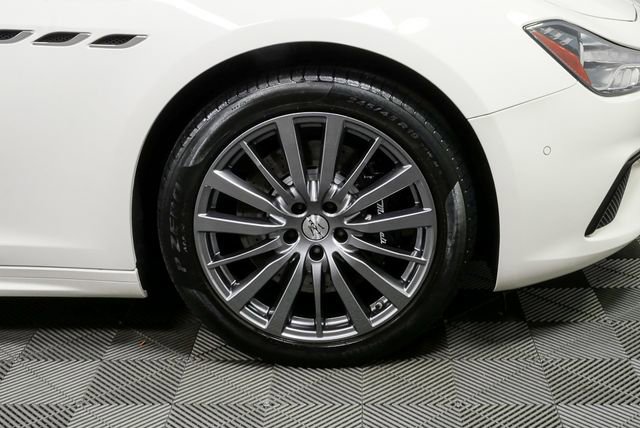 Used 2022 Maserati Ghibli Modena Q4 image 5
