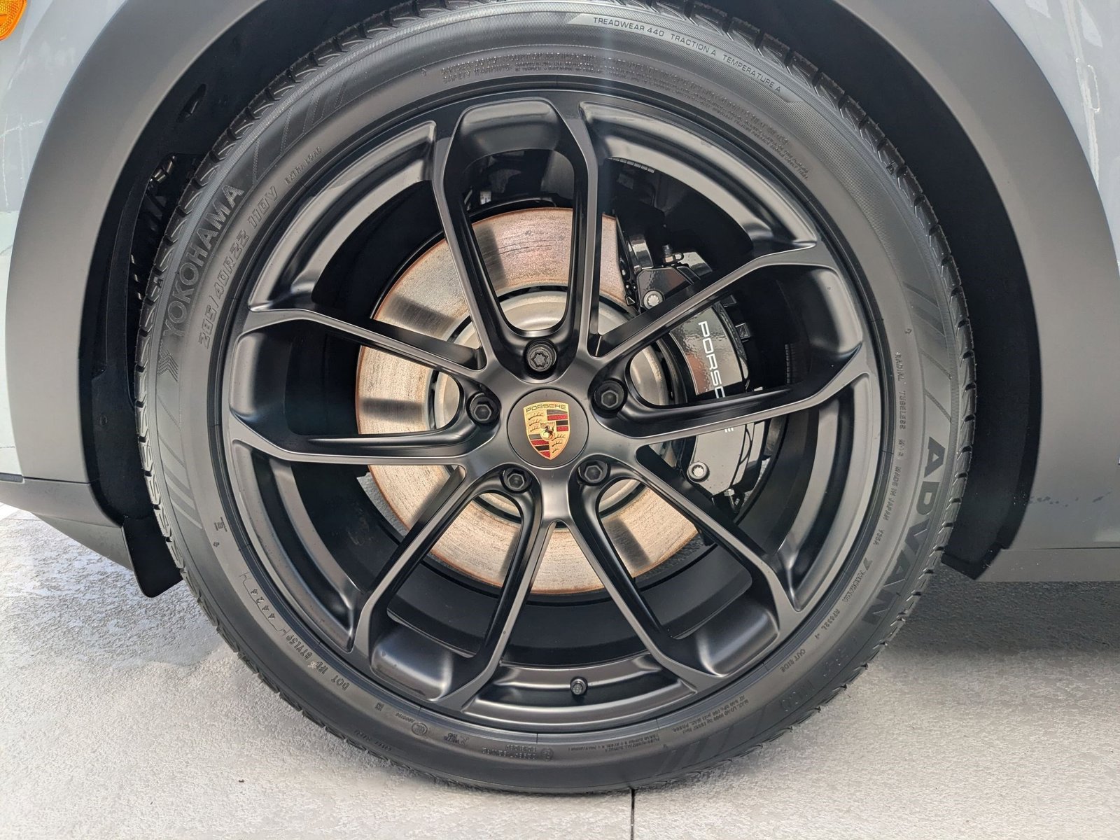 New 2025 Porsche Cayenne S AWD/4WD image 29