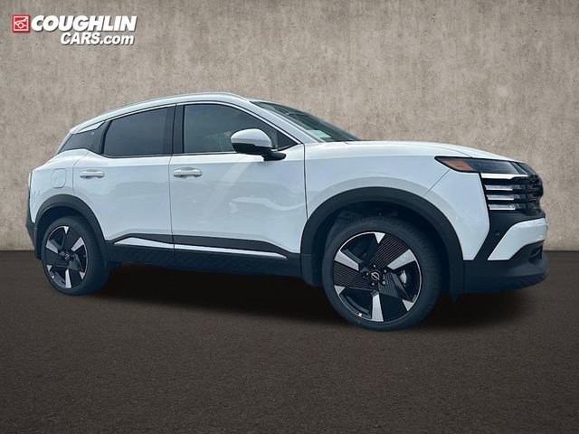 New 2025 Nissan Kicks SR w/ SR Premium Package AWD/4WD image 2