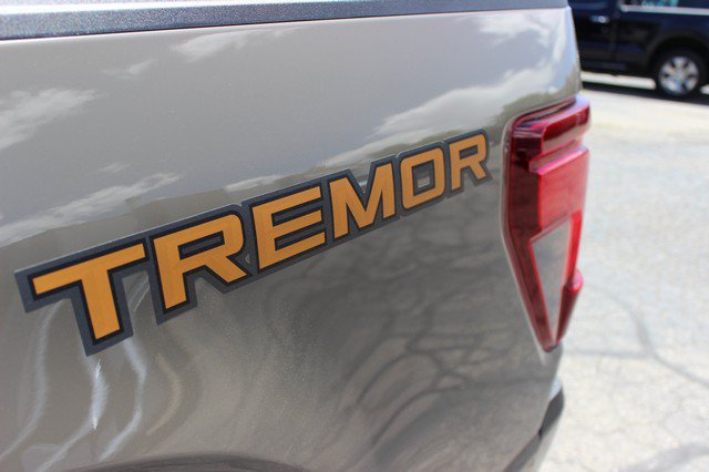Used 2026 Ford F150 Tremor w/ Equipment Group 402B MID AWD/4WD image 4