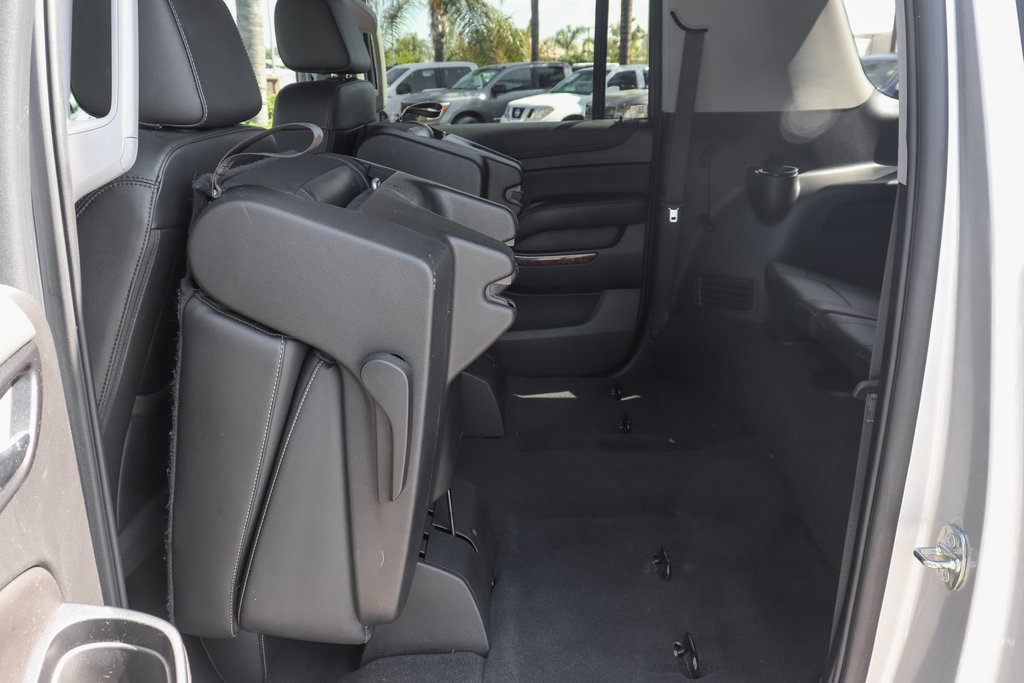 Used 2020 Chevrolet Suburban Premier RWD image 42
