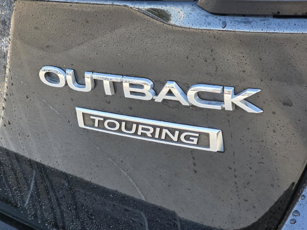 Used 2020 Subaru Outback Touring w/ Popular Package #2 AWD/4WD image 6