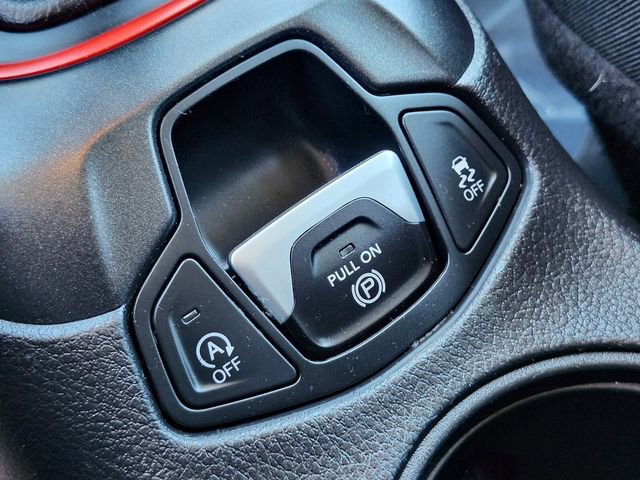 Used 2019 Jeep Compass Trailhawk AWD/4WD image 26