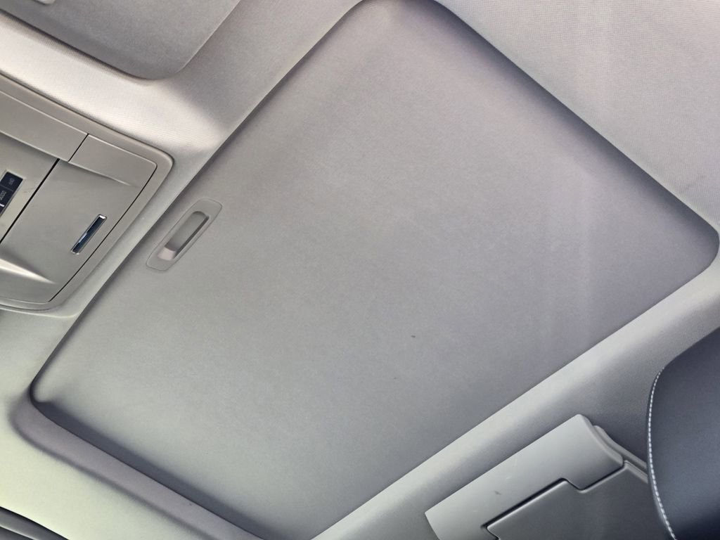 Used 2016 GMC Yukon SLT w/ Open Road Package image 30