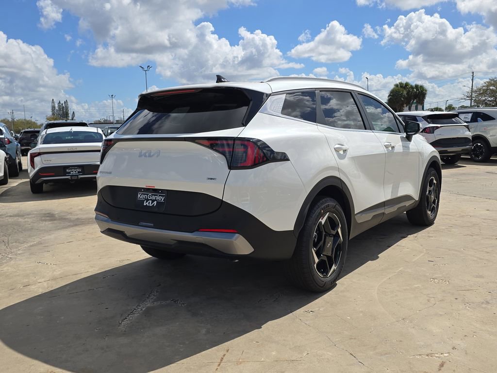 New 2026 Kia Sportage EX image 8
