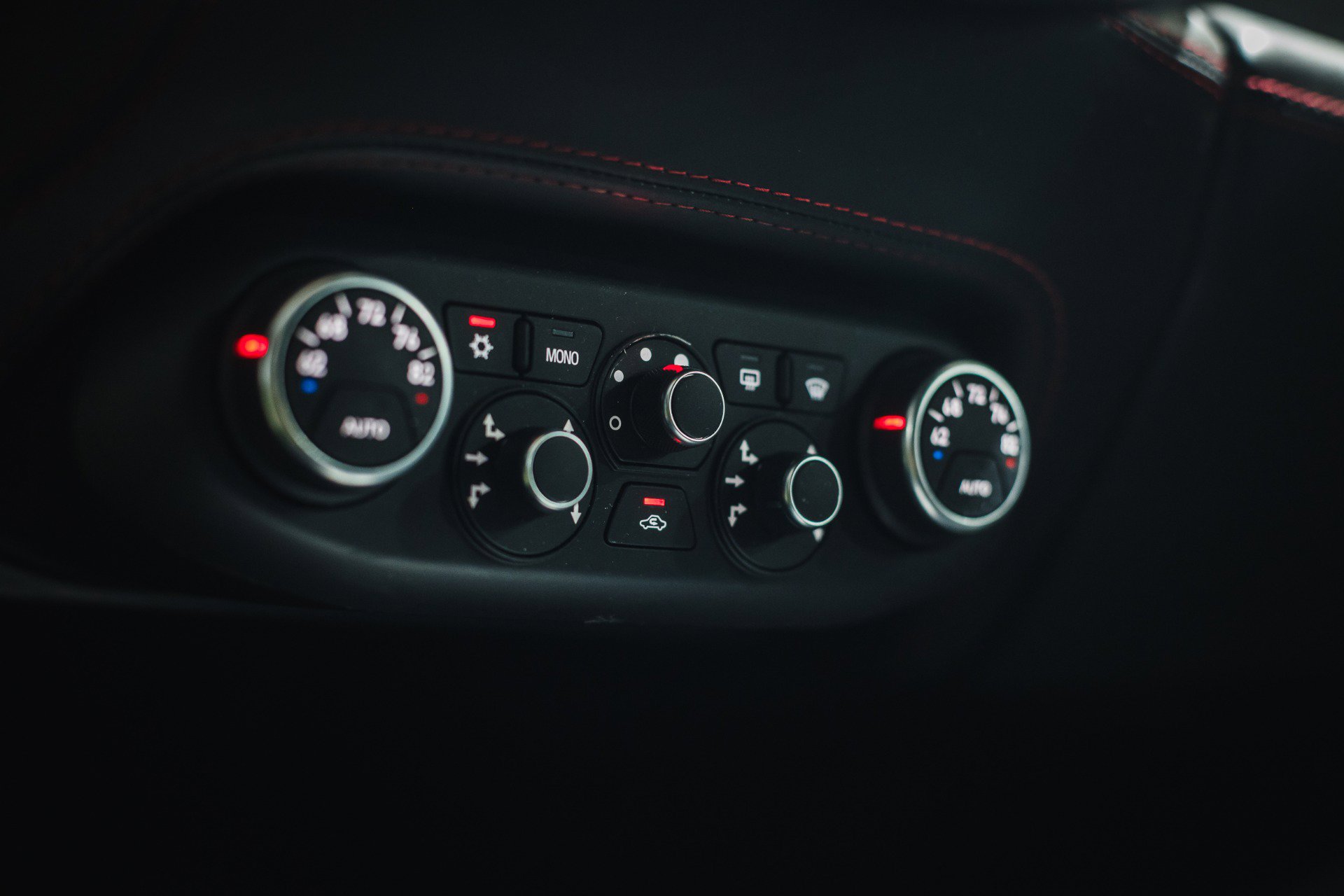 Used 2012 Ferrari 458 Italia Coupe image 21