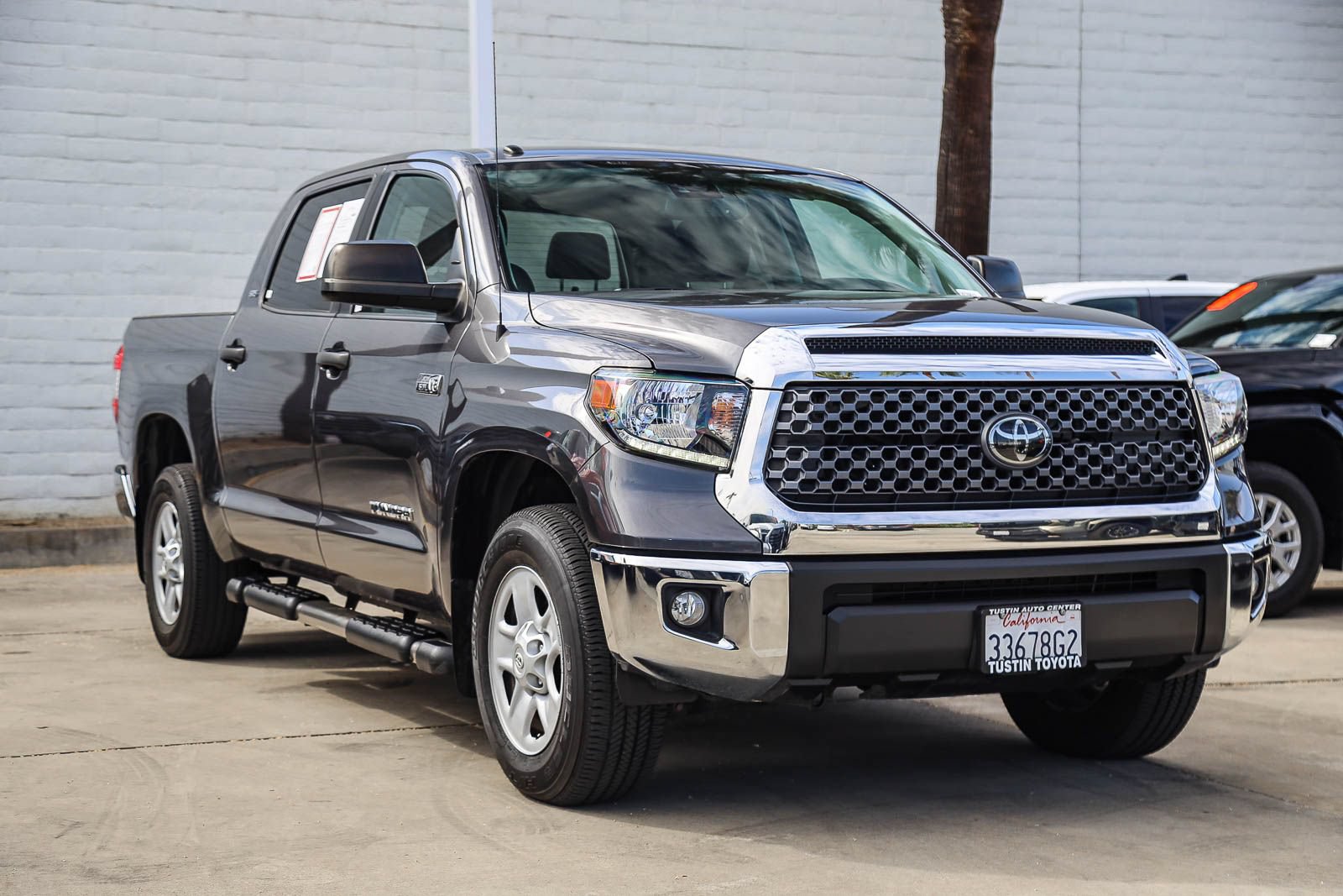 Certified 2018 Toyota Tundra SR5 w/ SR5 Upgrade Package RWD image 3