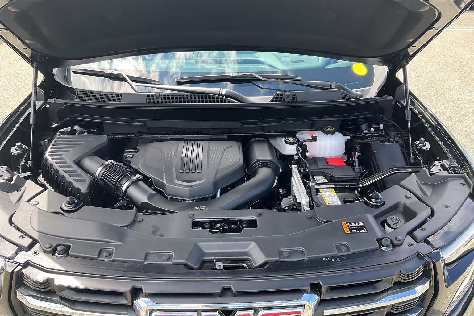 Used 2025 GMC Acadia Elevation AWD/4WD image 28