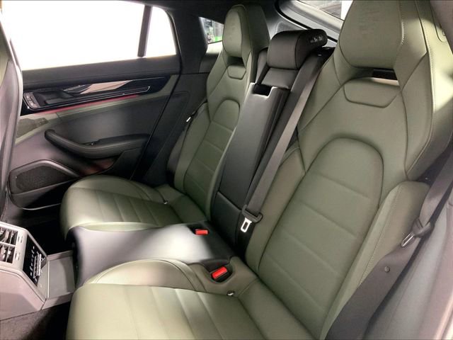 Used 2024 Porsche Panamera 4 image 20