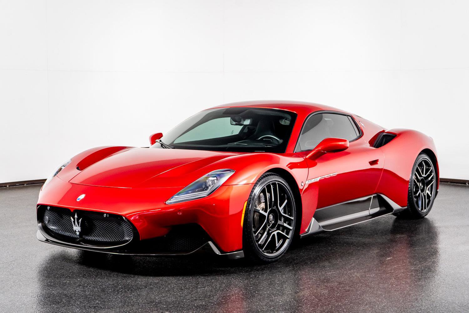 Used 2022 Maserati MC20 Coupe RWD image 25