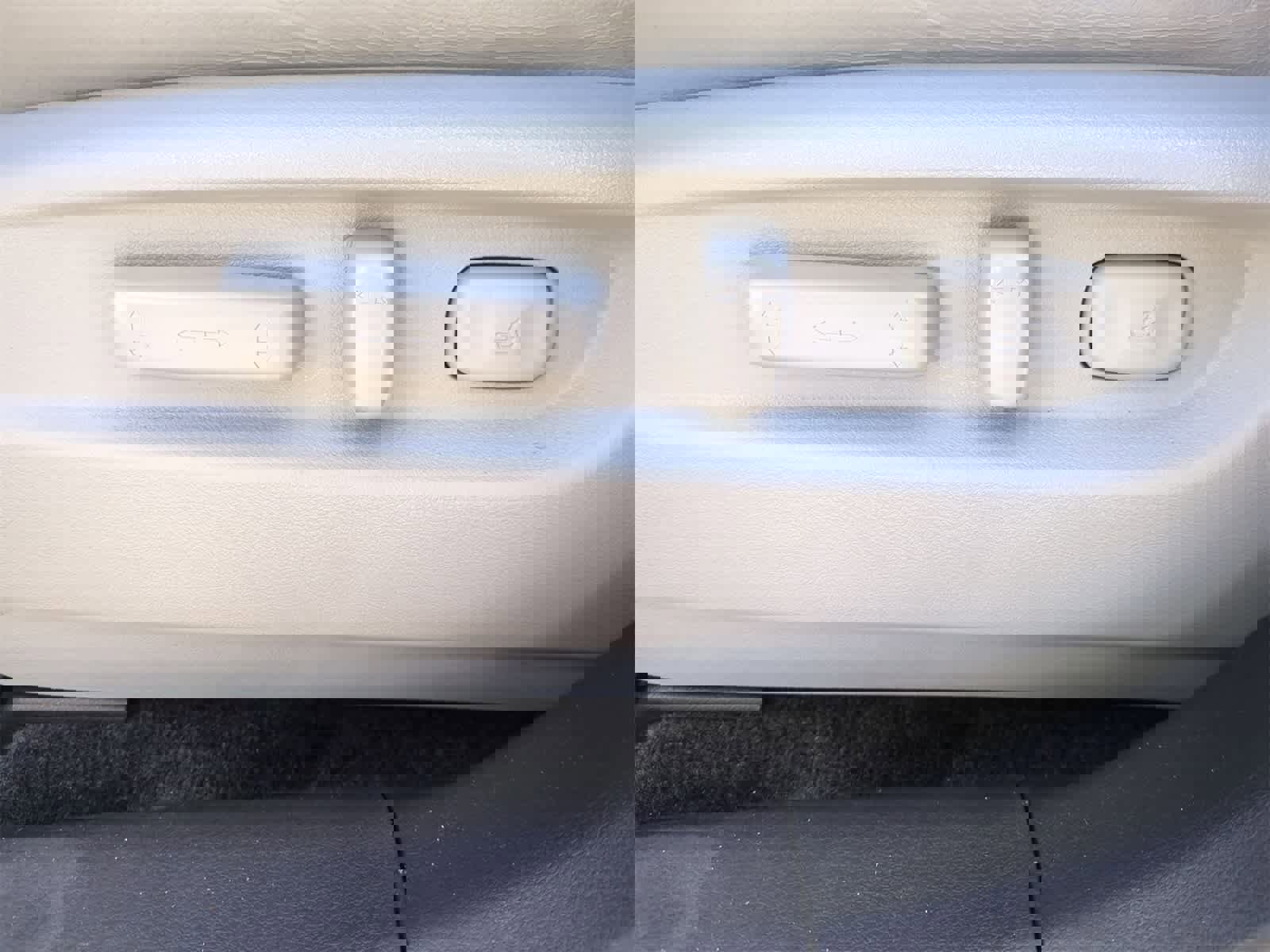 Used 2018 Acura MDX SH-AWD w/ Technology Package image 18