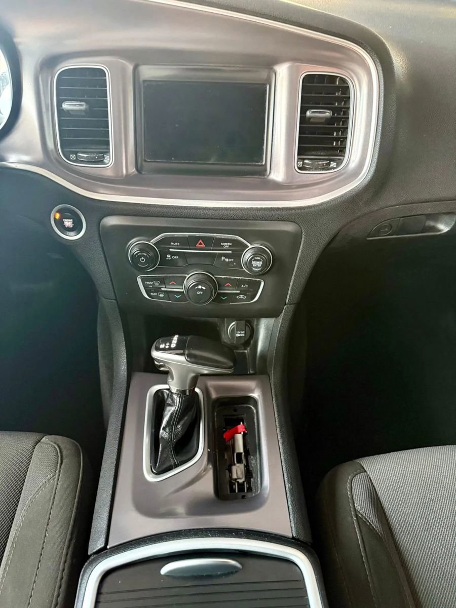 Used 2021 Dodge Charger SXT w/ Driver Convenience Group image 27