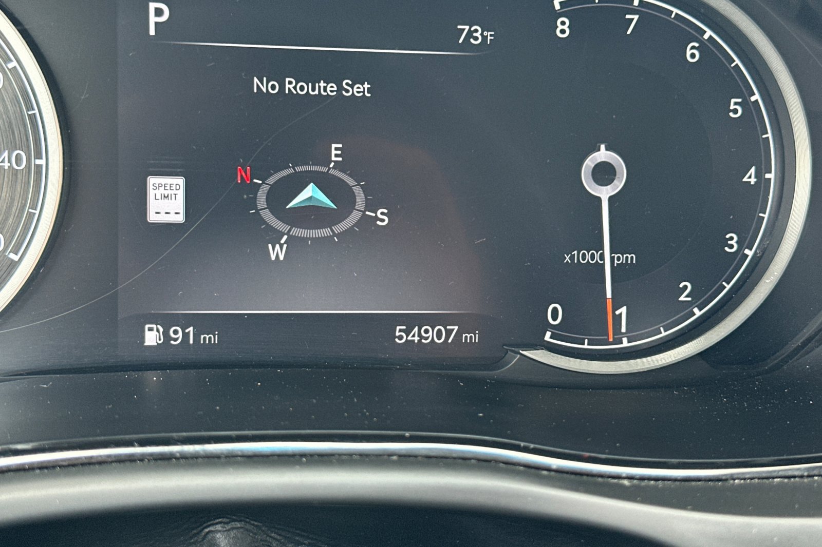 Used 2023 Genesis GV70 2.5T AWD/4WD image 28
