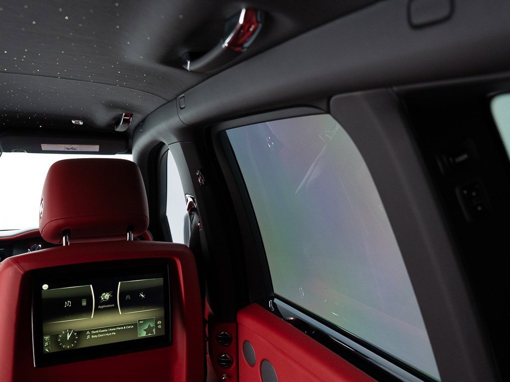 Certified 2024 Rolls-Royce Cullinan image 31